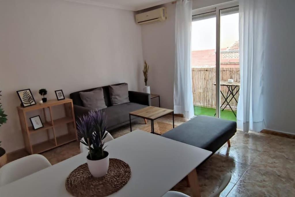Apartamento En El Centro De Elche Con Terraza La Alborada Buitenkant foto