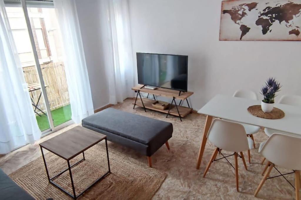 Apartamento En El Centro De Elche Con Terraza La Alborada Buitenkant foto