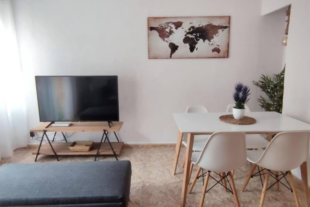 Apartamento En El Centro De Elche Con Terraza La Alborada Buitenkant foto